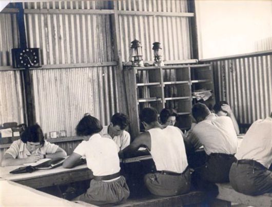 1936-37 חדר אוכל- קריאה